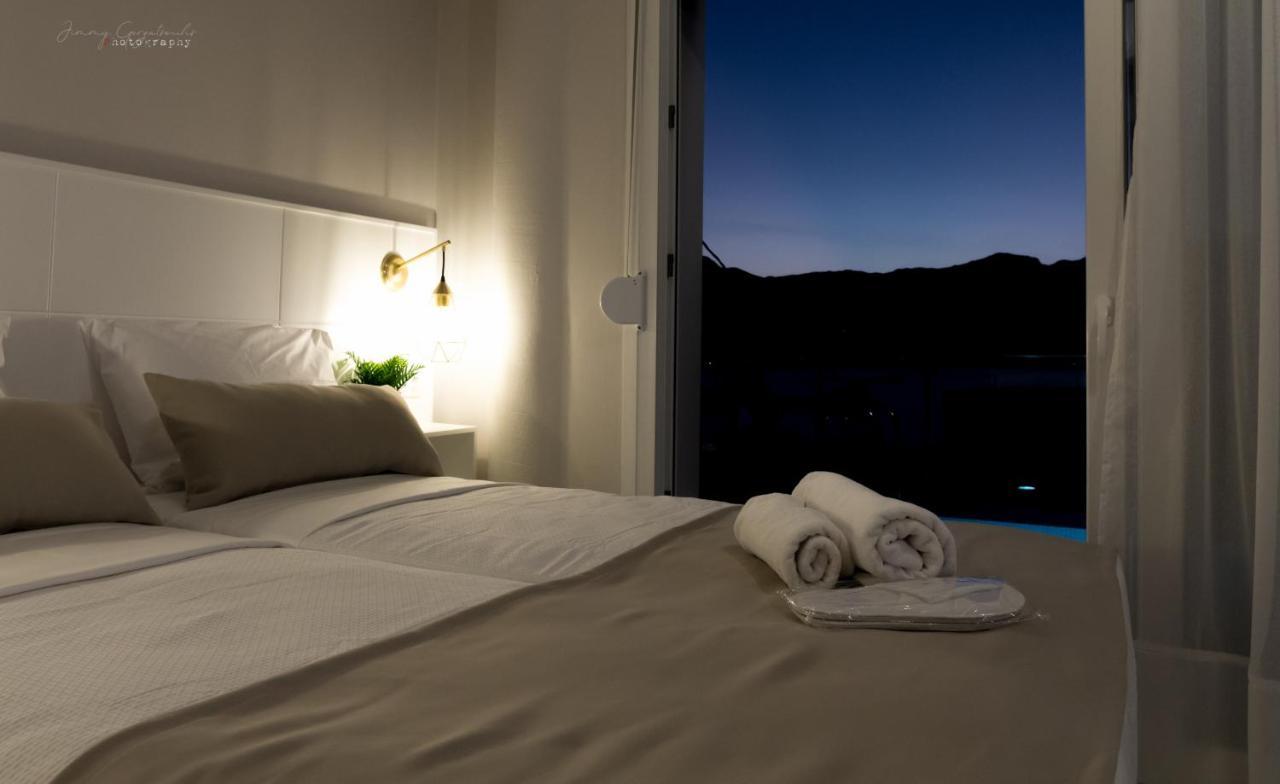 Sunset Brand New Luxury Apt With Pool & Sea View Карпатос Экстерьер фото